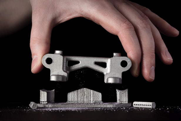 全新3D打印机，实现从“玩具”到工业机械的转变