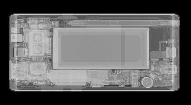 三星Note 8发布：拍摄表现默秒全 只等iPhone十周年版本一战了