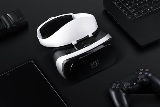 产品升级 爱奇艺推出手机VR眼镜售179元