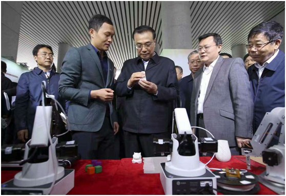 越疆科技发布四款高端智能工业机械臂 并联合腾讯打造智慧化工业管理平台