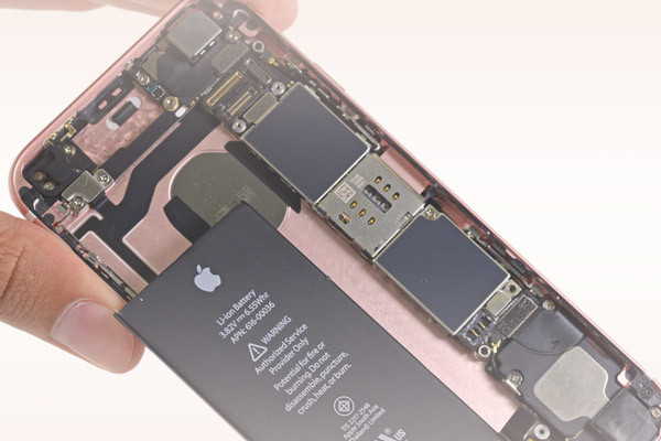 iPhone抛弃高通换台湾芯片 苹果也要变“佛系”？