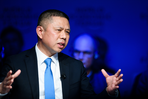 意见领袖刘鹤、高纪凡在达沃斯论坛都有哪些新能源主张？