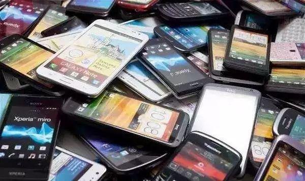 国产手机抢攻新高地 替换用户在用手机即成存量市场新王者