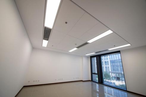 雷士照明全力配合北京副中心行政办公主楼照明工程建设