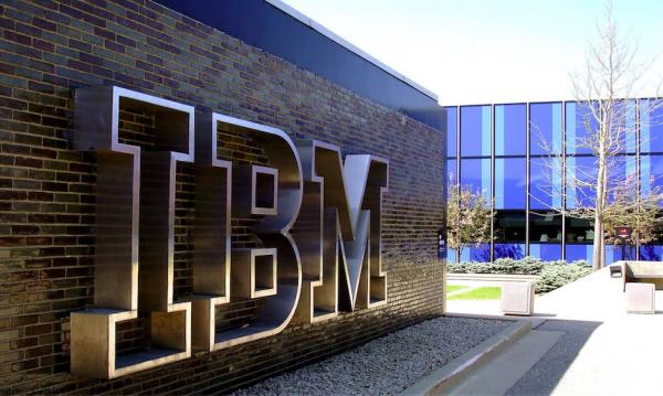 IBM营收利润双增长，蓝色巨人豪赌云和AI取得成效？