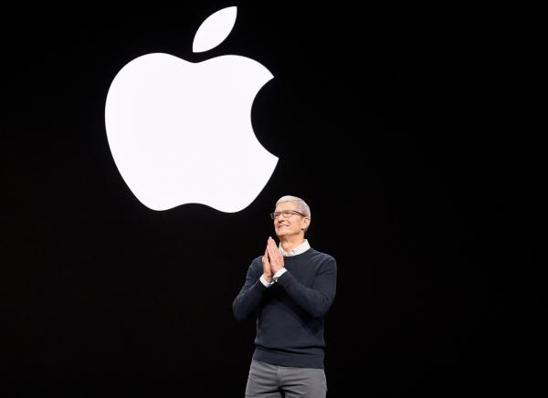 华为的尴尬：5G与苹果合作幻灭，两者差距超1万亿