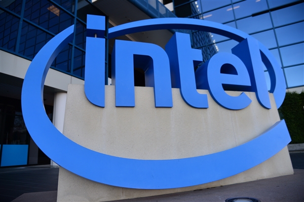 Intel成都10天紧急生产2万颗CPU：呼吸机专供