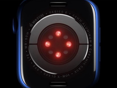 在血氧测量的赛道上，华米科技 Amazfit GTR 2已然领先Apple Watch