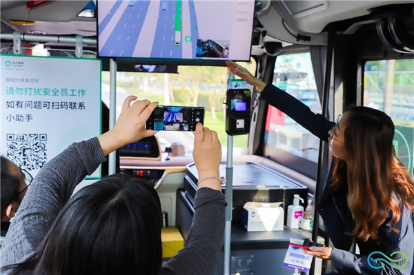 开拓Robobus全新商业模式，轻舟智航落地全国首个公开道路5G自动驾驶网约巴士