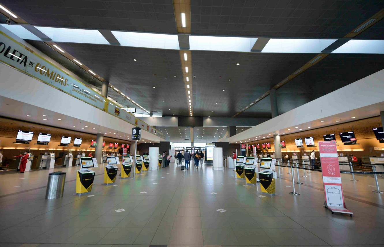助力哥伦比亚埃尔多拉多国际机场减少碳足迹，昕诺飞向其提供近9千套3D打印筒灯，并对1.4万灯具进行LED改造